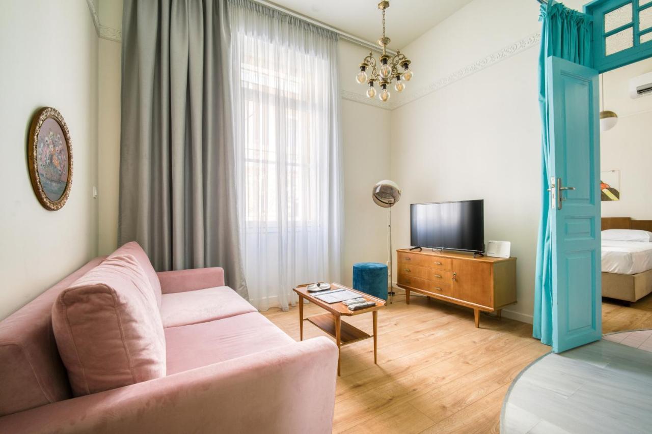 Keramos Athens Aparthotel Exteriör bild