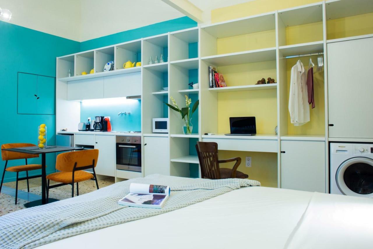 Keramos Athens Aparthotel Exteriör bild