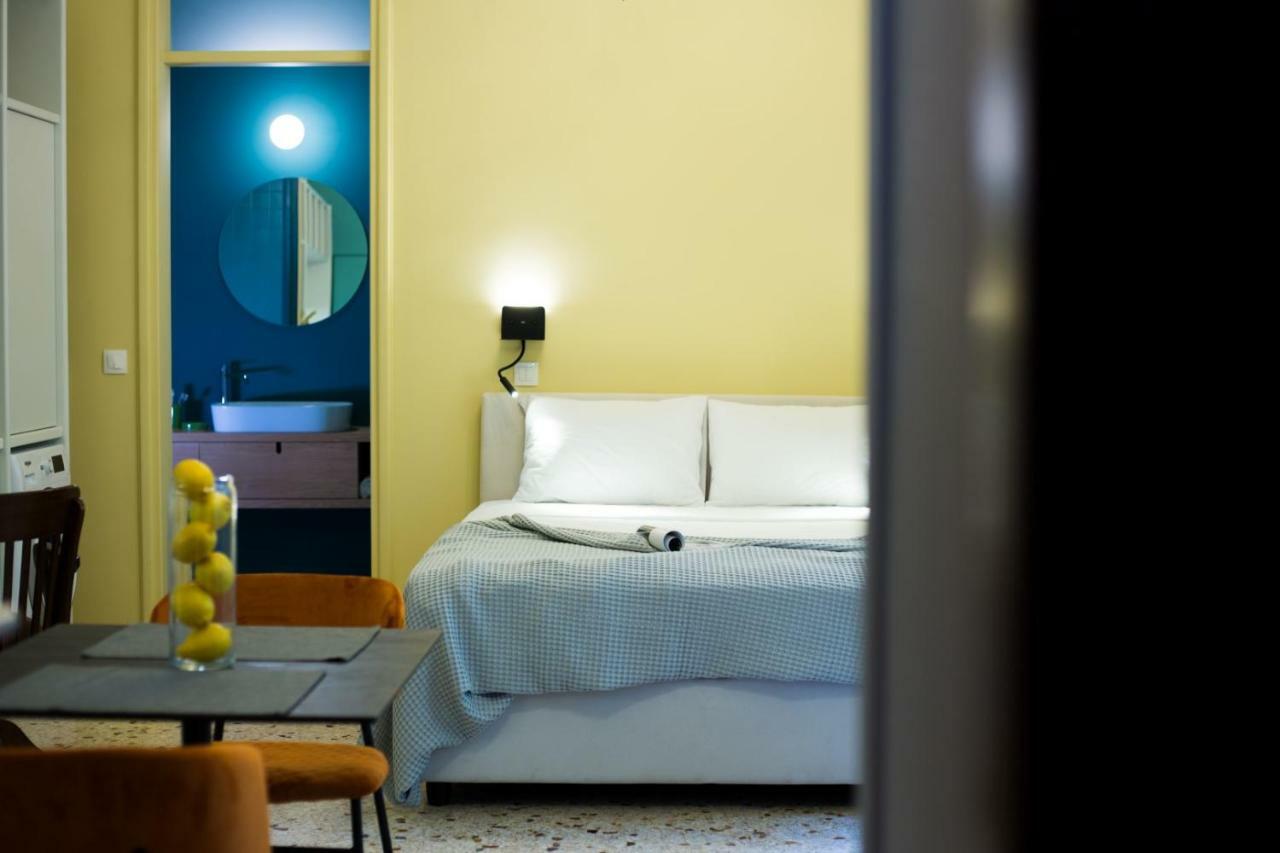 Keramos Athens Aparthotel Exteriör bild